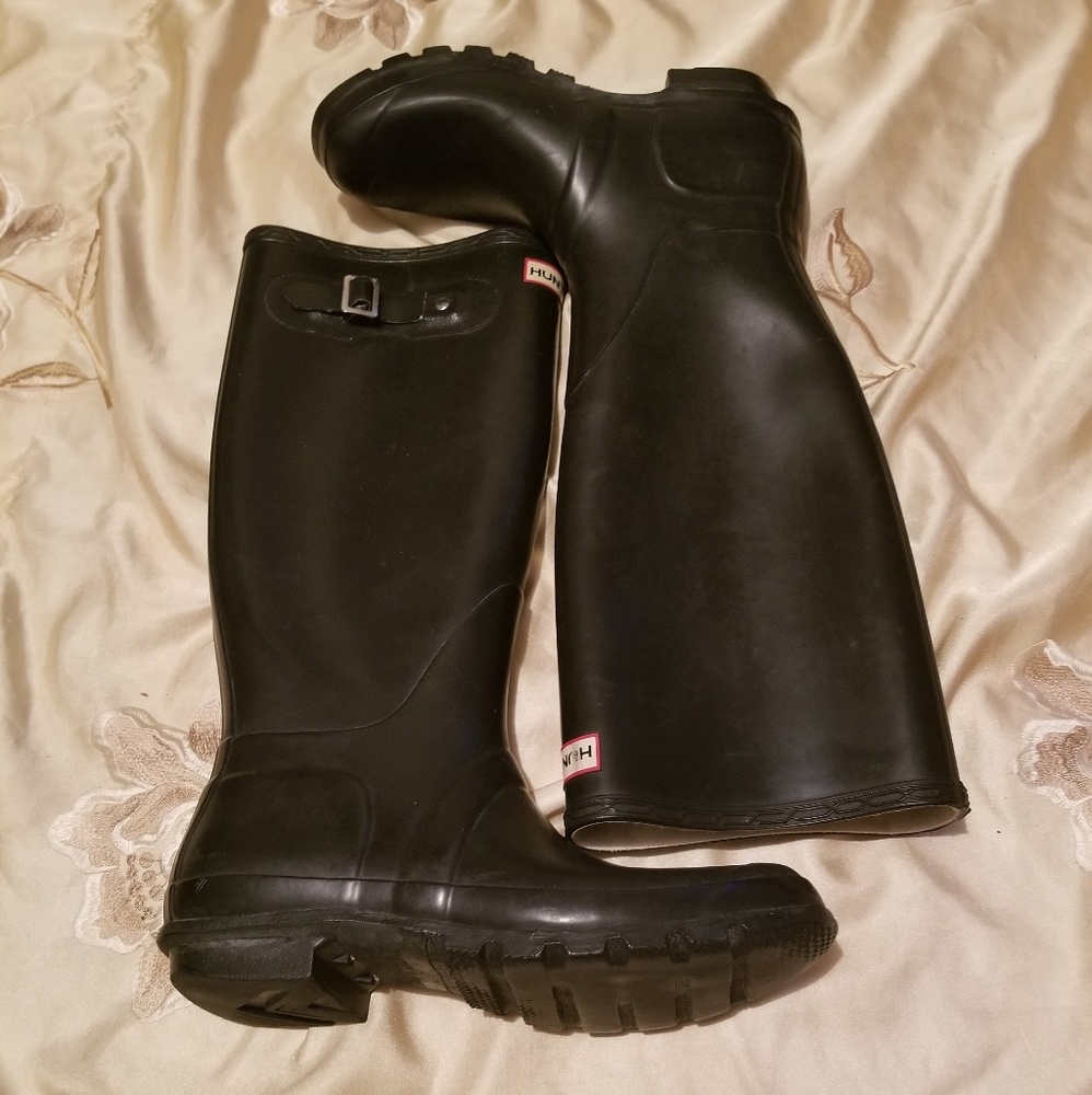 rain boots